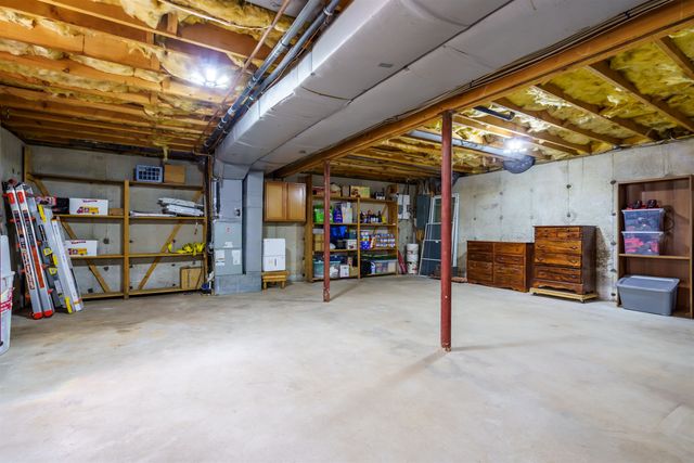 14 Blackstone Circle, Pelham, NH 03076
