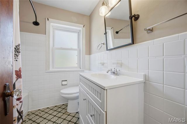 6214 Pernod Avenue, St Louis, MO 63139