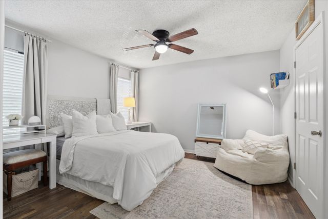 2011 N Highway 17 2200i, Mount Pleasant, SC 29466