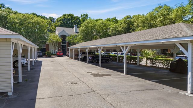 2011 N Highway 17 2200i, Mount Pleasant, SC 29466