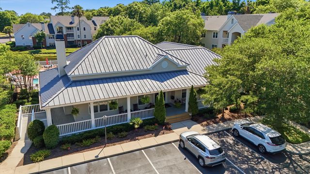 2011 N Highway 17 2200i, Mount Pleasant, SC 29466