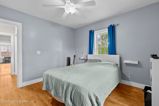 137 Eastview Dr, Taylorsville, KY 40071