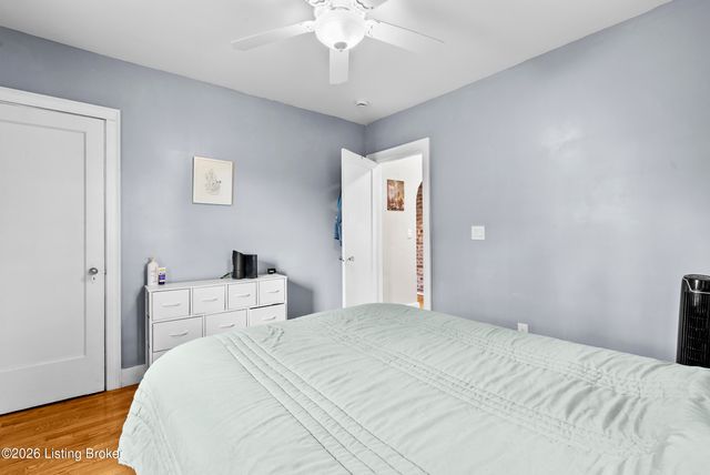 137 Eastview Dr, Taylorsville, KY 40071