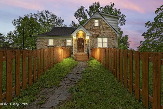 137 Eastview Dr, Taylorsville, KY 40071