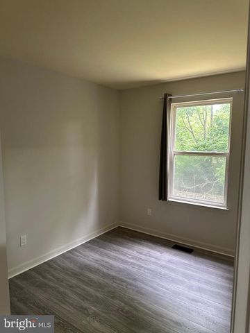 241 MERRBAUGH DR, Hagerstown, MD 21740