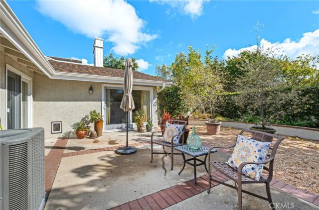 18 Shoal Drive, Corona Del Mar, CA 92625