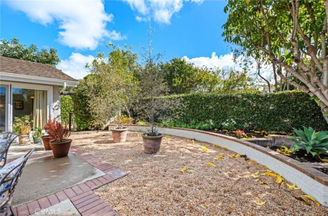 18 Shoal Drive, Corona Del Mar, CA 92625