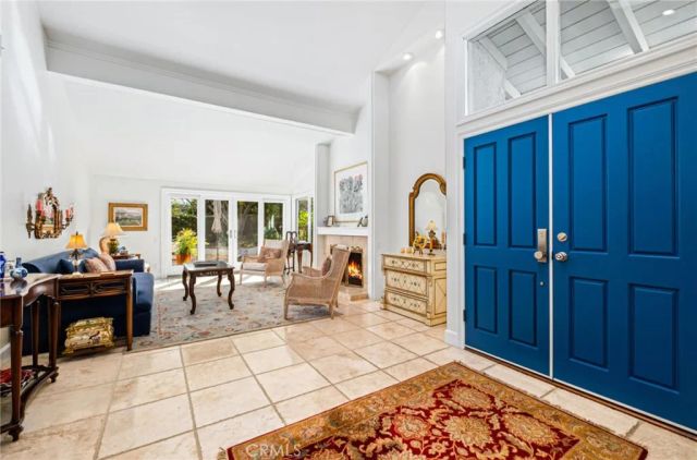 18 Shoal Drive, Corona Del Mar, CA 92625
