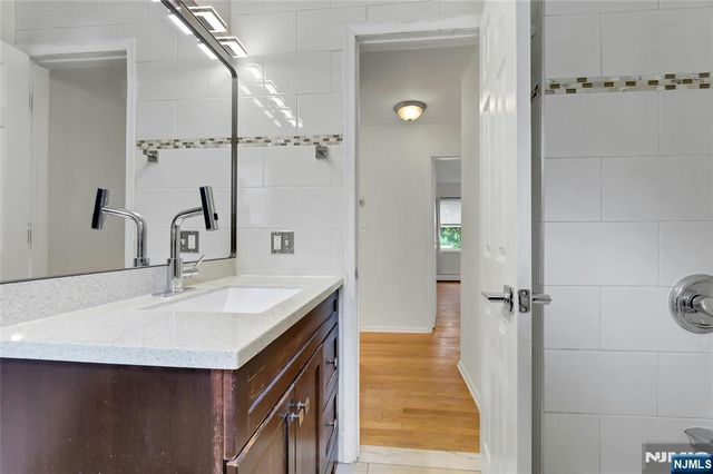 29 Rolling Ridge Road B, Montvale, NJ 07645