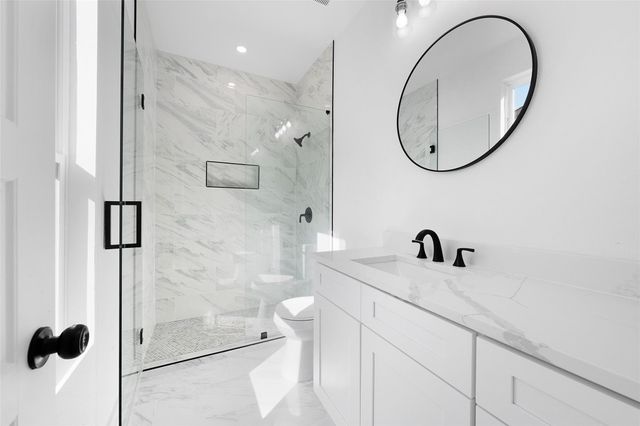 309 W Beckham Street W, Sulphur Springs, TX 75482