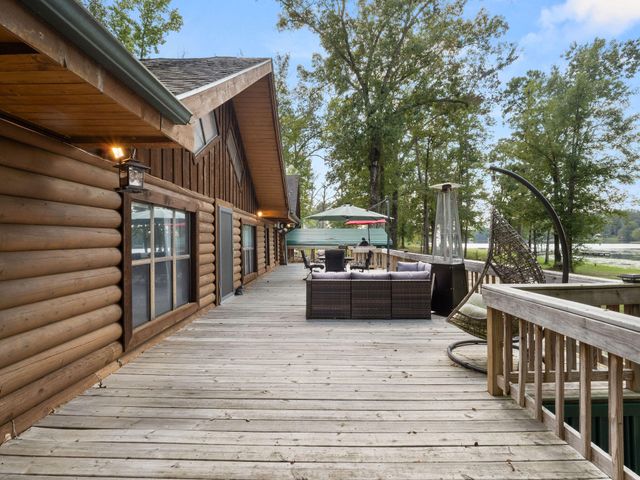 105 Gazebo Ln, Anacoco, LA 71403