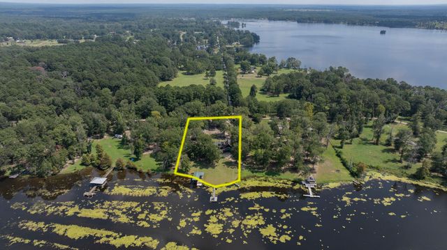 105 Gazebo Ln, Anacoco, LA 71403