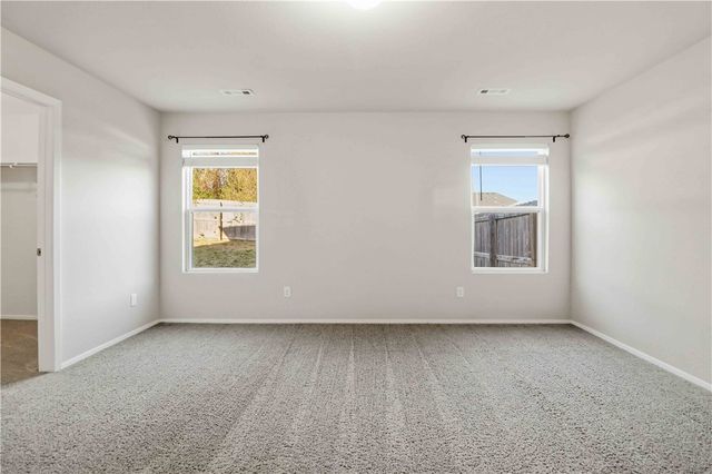 2004 S B Place, Rogers, AR 72758