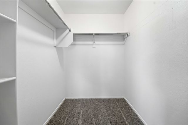 2004 S B Place, Rogers, AR 72758