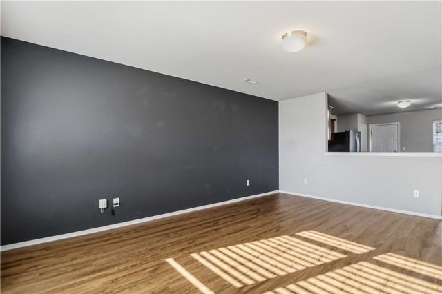 2004 S B Place, Rogers, AR 72758