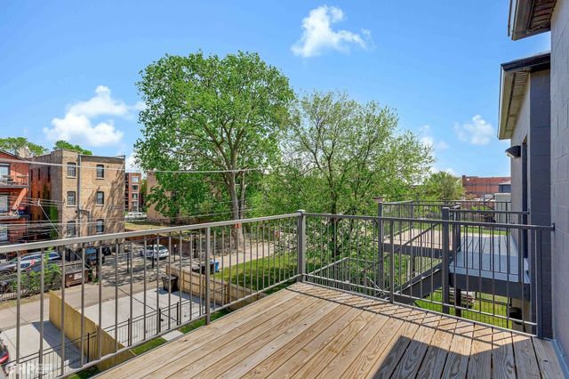 5201 S Wabash Avenue, Chicago, IL 60615