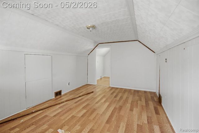 27540 Kaufman Street, Roseville, MI 48066