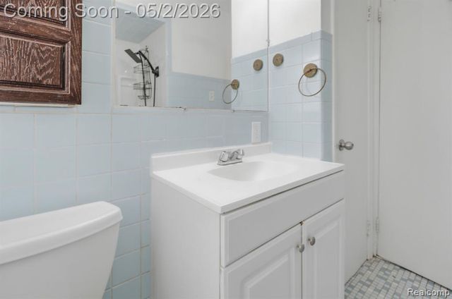 27540 Kaufman Street, Roseville, MI 48066