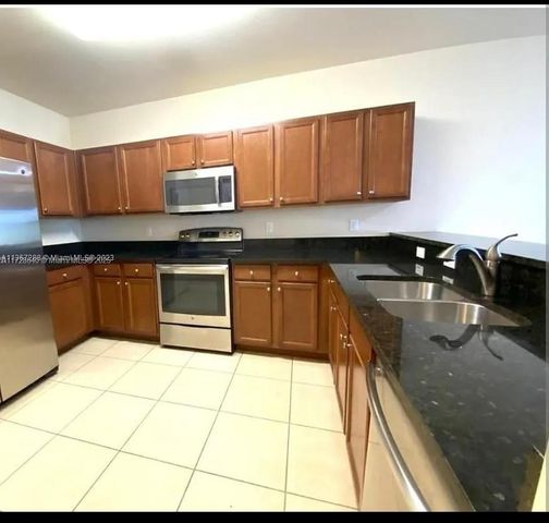 8930 NW 97th Ave 202, Doral, FL 33178