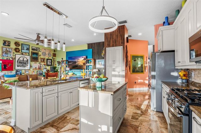 5801 CAY COVE COURT, Tampa, FL 33615