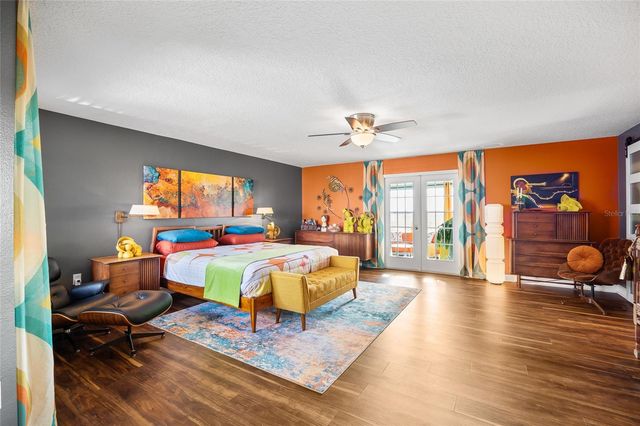 5801 CAY COVE COURT, Tampa, FL 33615