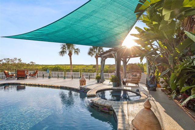 5801 CAY COVE COURT, Tampa, FL 33615