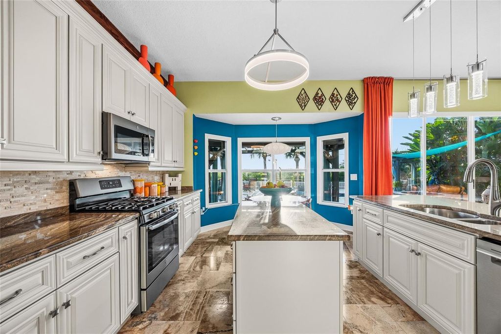 Image 12 of property listing at 5801 CAY COVE COURT, Tampa, FL 33615