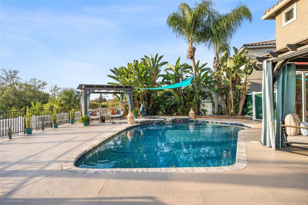 Image 40 of property listing at 5801 CAY COVE COURT, Tampa, FL 33615