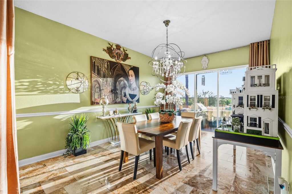 Image 10 of property listing at 5801 CAY COVE COURT, Tampa, FL 33615