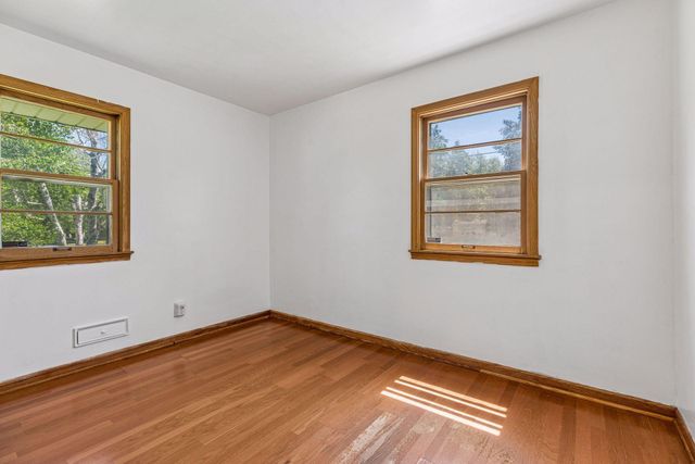 4002 Nevada Avenue N, New Hope, MN 55427