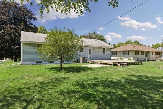 4002 Nevada Avenue N, New Hope, MN 55427