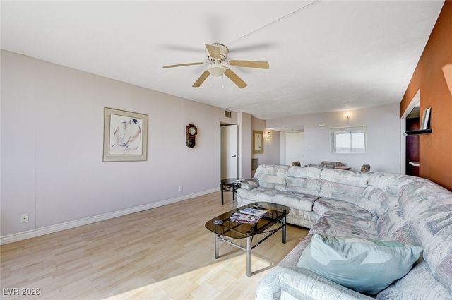 3930 University Center Drive 804, Las Vegas, NV 89119