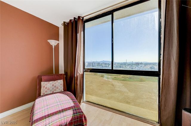 3930 University Center Drive 804, Las Vegas, NV 89119