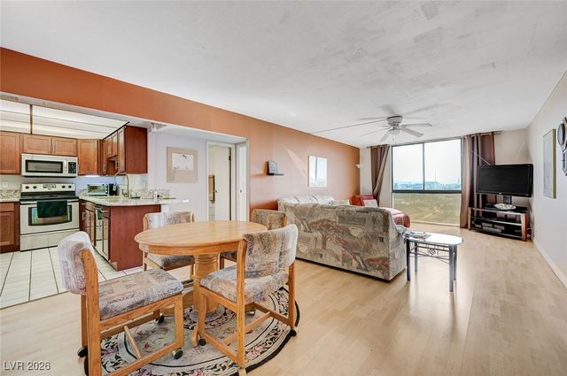 3930 University Center Drive 804, Las Vegas, NV 89119