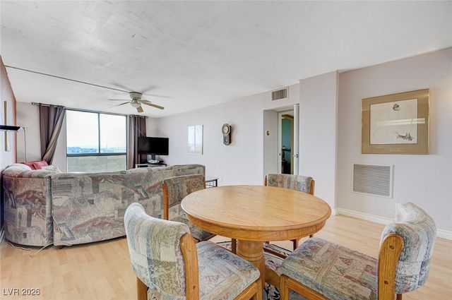 3930 University Center Drive 804, Las Vegas, NV 89119