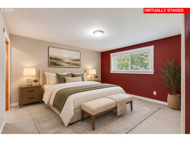 1967 ASTOR Way, Woodburn, OR 97071