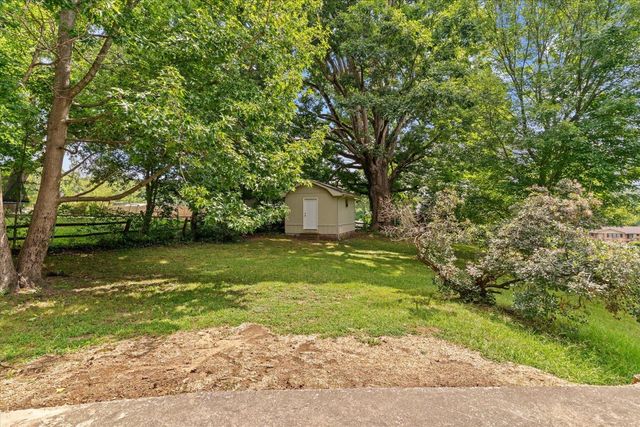 1907 Courtland Lane, Dalton, GA 30720