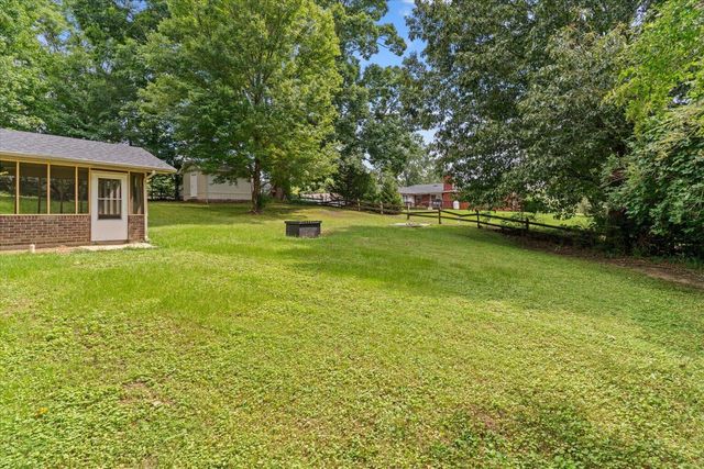 1907 Courtland Lane, Dalton, GA 30720