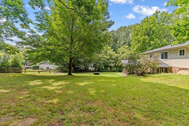 1907 Courtland Lane, Dalton, GA 30720
