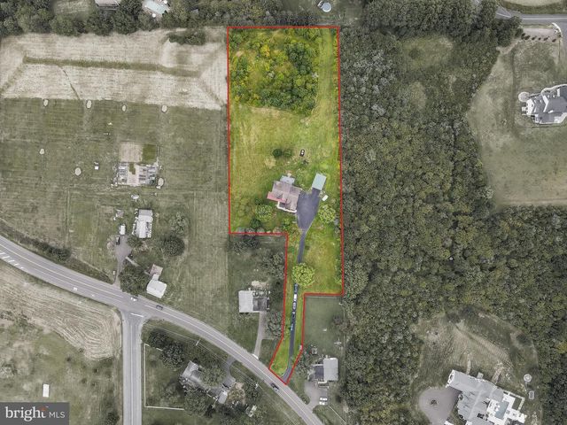 870 HARLEYSVILLE PIKE, Harleysville, PA 19438