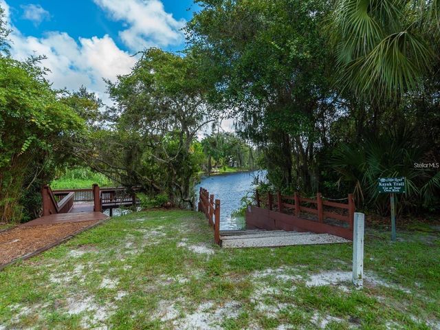 6505 COPPER RIDGE TRAIL, University Park, FL 34201