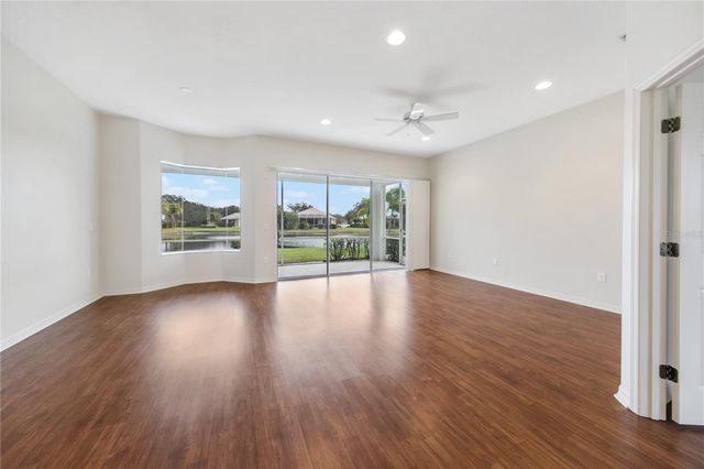 6505 COPPER RIDGE TRAIL, University Park, FL 34201