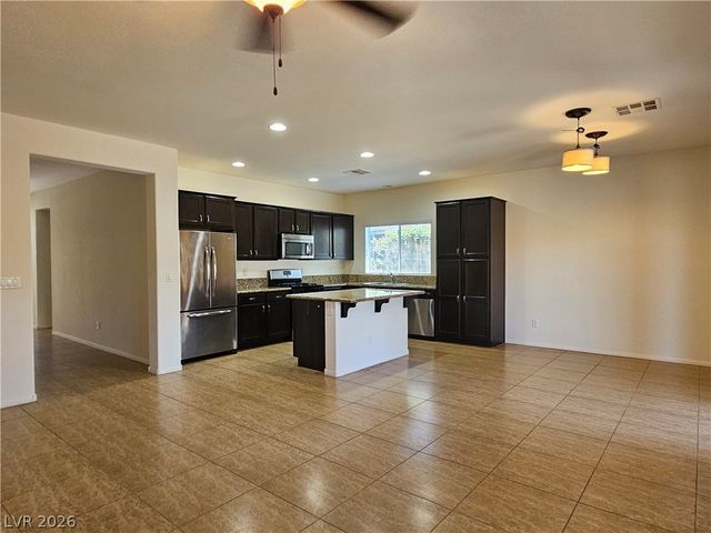 10827 Morning Frost Street, Las Vegas, NV 89179