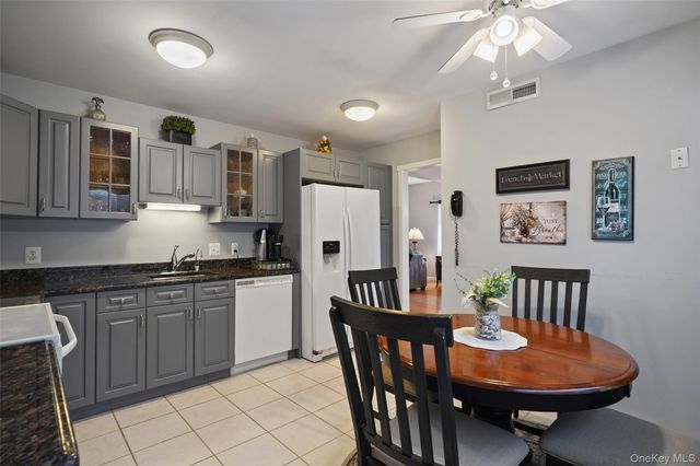 537 Heritage Hills Drive F, Somers, NY 10589