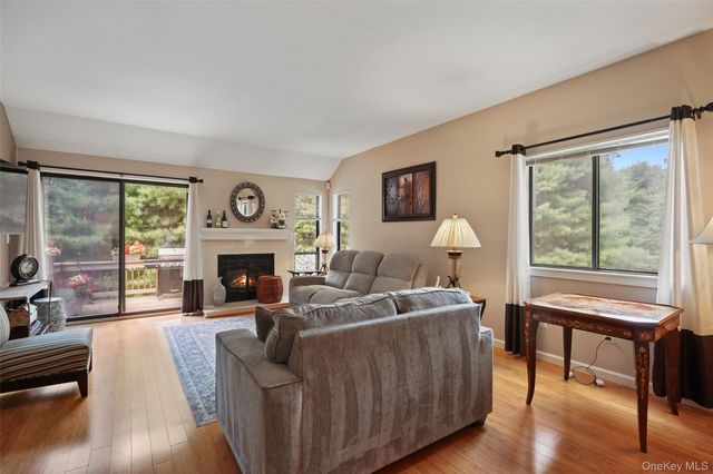 537 Heritage Hills Drive F, Somers, NY 10589