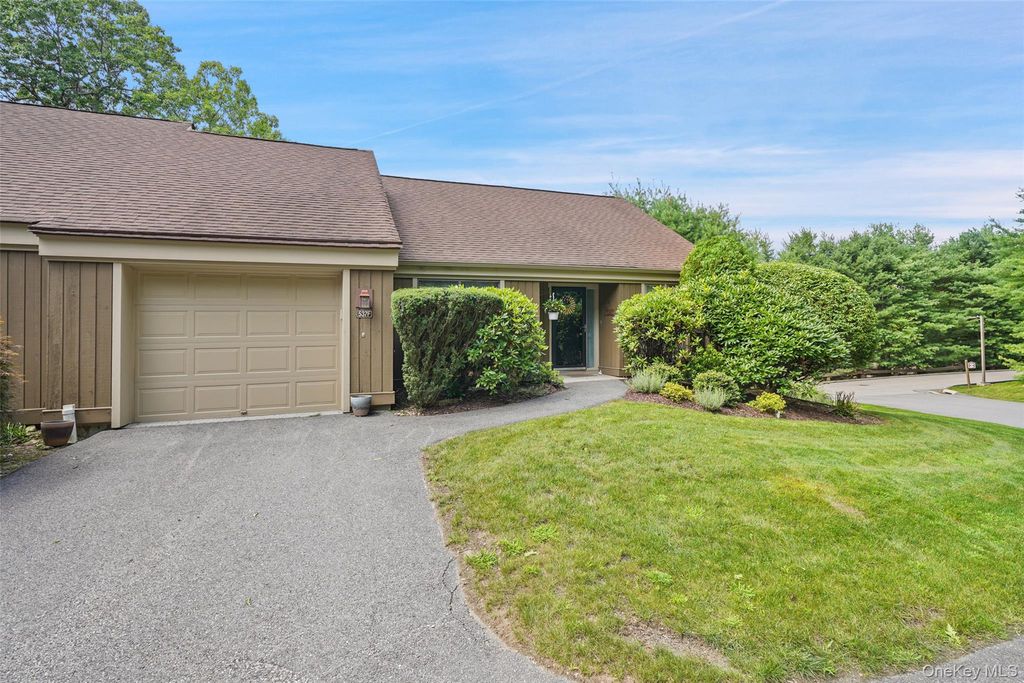 537 Heritage Hills Drive F, Somers, NY 10589