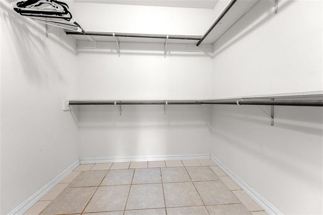 800 E 2nd Street, Iowa, LA 70647