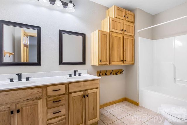 447 Hidden Lake Parkway, Nebo, NC 28761