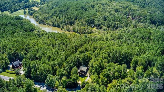 447 Hidden Lake Parkway, Nebo, NC 28761