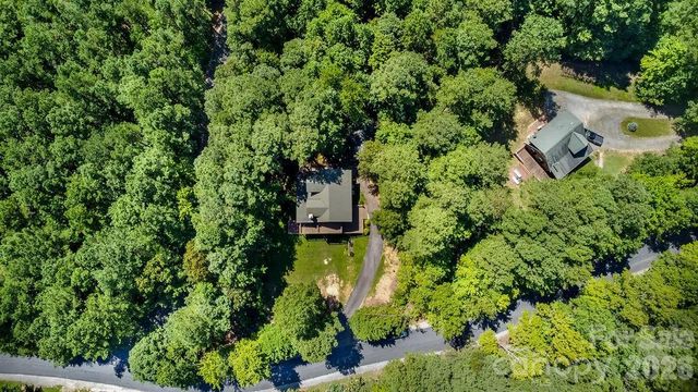 447 Hidden Lake Parkway, Nebo, NC 28761